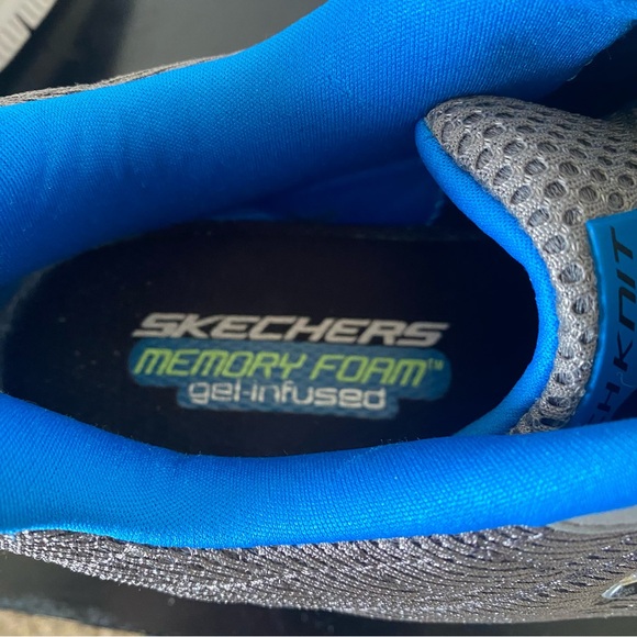 Skechers Mens Flex Sole Memory Foam Size 12 Gel Infused Running Sneaker *STAIN - Picture 10 of 11
